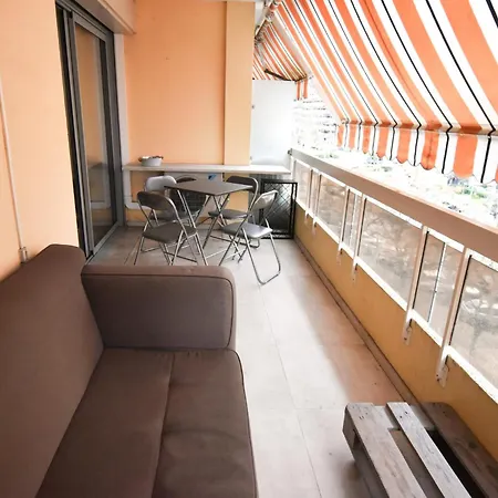 Forum - Spacieux - Confortable - Terrasse -clim-wifi Διαμέρισμα