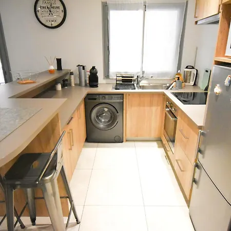 Forum - Spacieux - Confortable - Terrasse -clim-wifi Apartament *