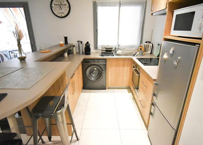 Forum - Spacieux - Confortable - Terrasse -clim-wifi Apartament *