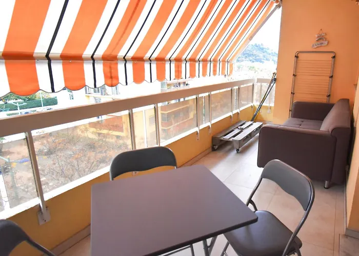 Forum - Spacieux - Confortable - Terrasse -clim-wifi Διαμέρισμα *